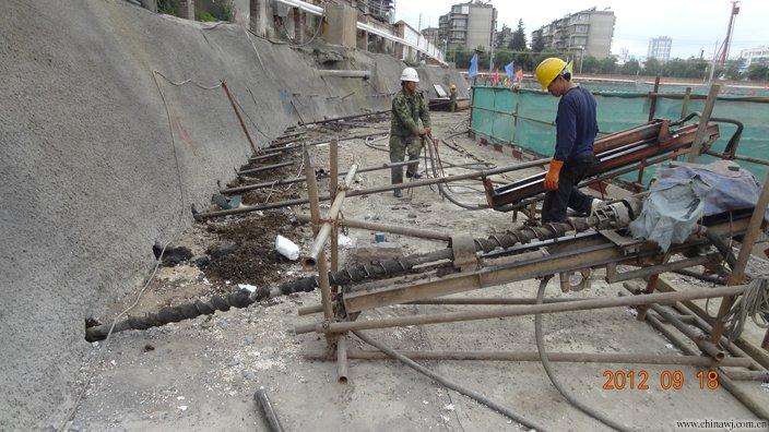 鋼花管注漿的過程 鋼花管注漿的過程
